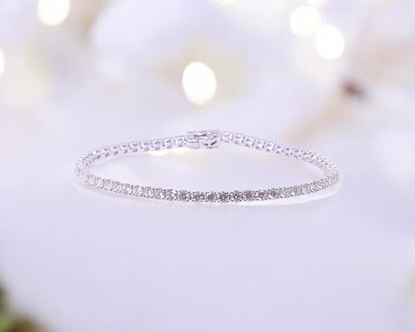 ダイヤモンドブレスレット